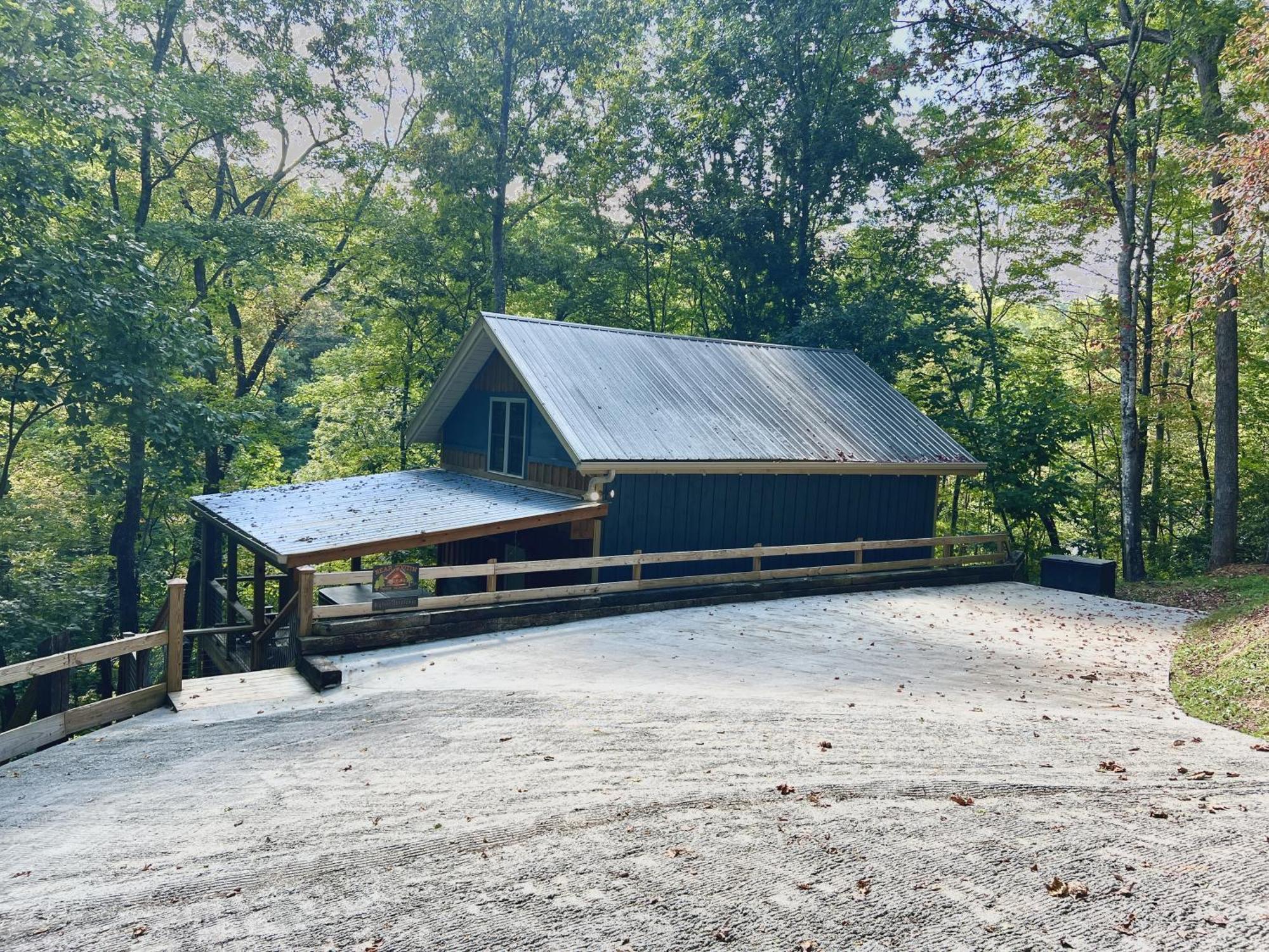 Bigfoots Hideaway Cabin Gatlinburg Exterior foto